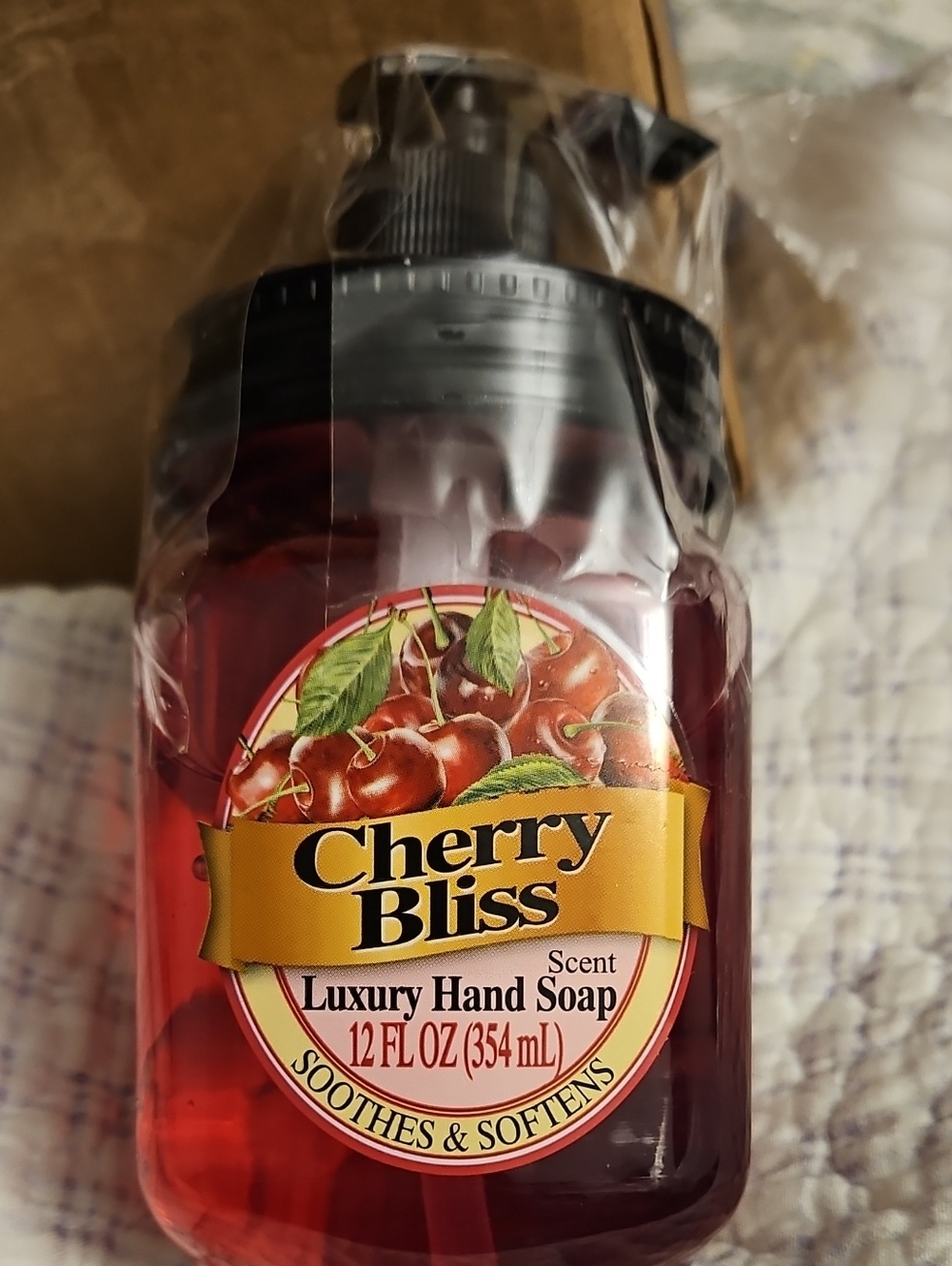 Source Unknown Cherry Bliss Luxury Hand Soap - Red